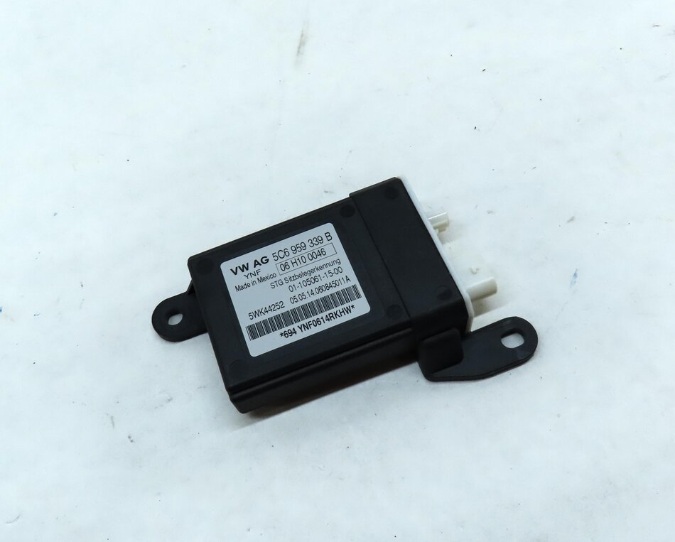 2015 AUDI A6 (C7) FRONT RIGHT PASSENGER SEAT OCCUPANCY MODULE 5C6959339B
