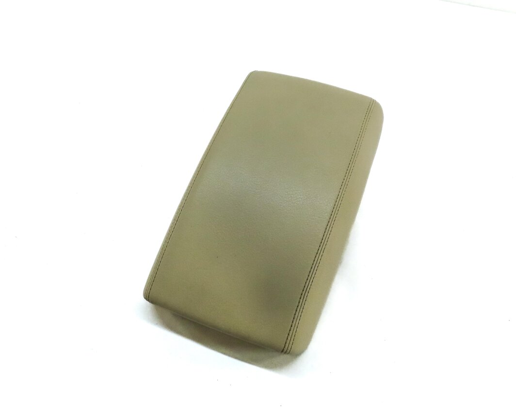 11-17 AUDI A6 A7 S6 S7 (C7 4G8) FRONT CENTER CONSOLE ARMREST LID (VELVET BEIGE)