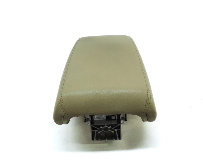 Thumbnail 5: 11-17 AUDI A6 A7 S6 S7 (C7 4G8) FRONT CENTER CONSOLE ARMREST LID (VELVET BEIGE)