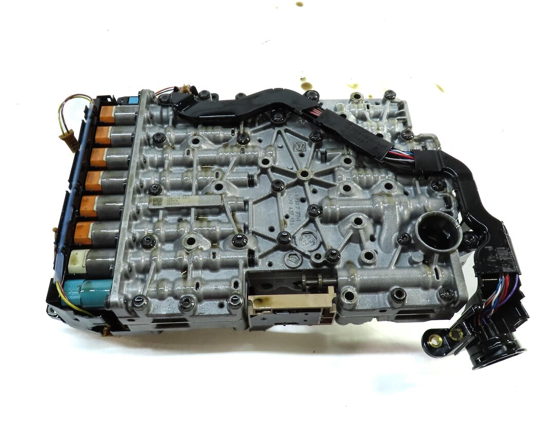 Thumbnail 6: 2013-2015 AUDI A6 A7 (C7 4G8) 3.0L AWD QUATTRO - TRANSMISSION VALVE BODY