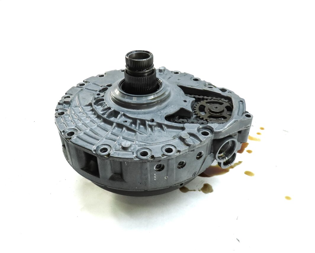 2013-2015 AUDI A6 A7 (C7 4G8) 3.0L AWD QUATTRO - TRANSMISSION OIL PUMP