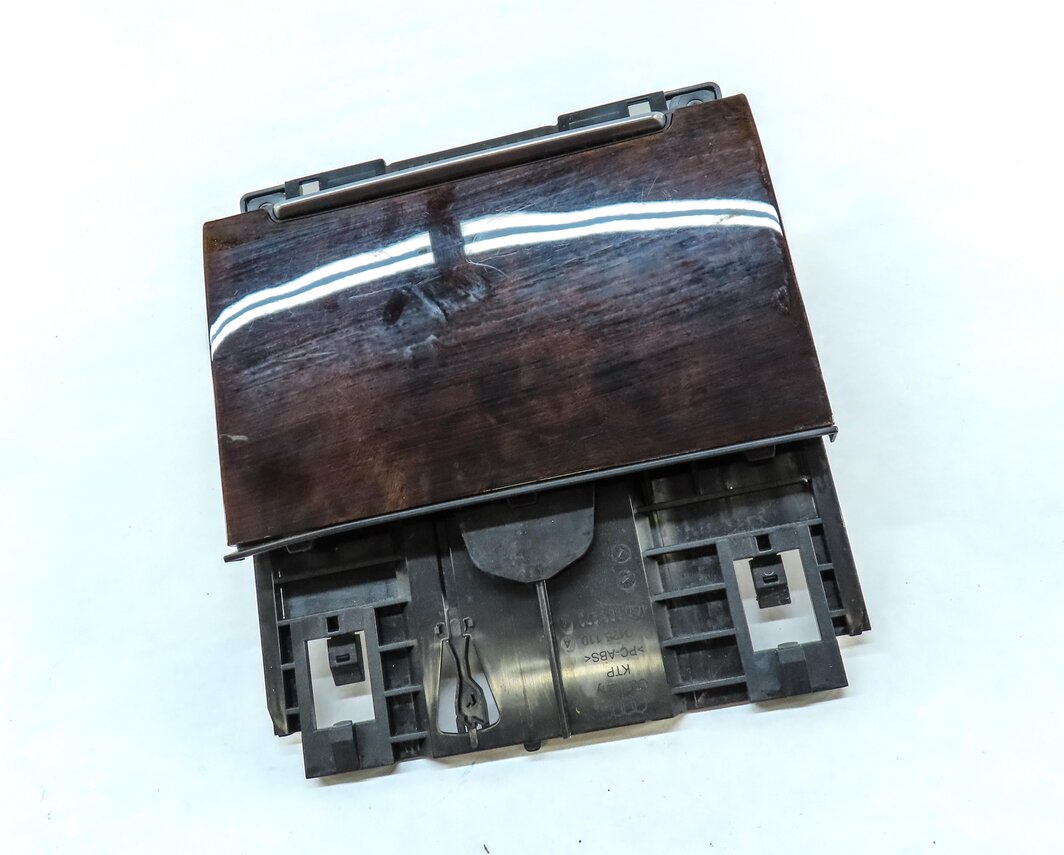 Thumbnail 3: 2015 AUDI A6 (C7) FRONT CENTER CONSOLE STORAGE TRAY (BURR WALNUT WOOD 5MG)