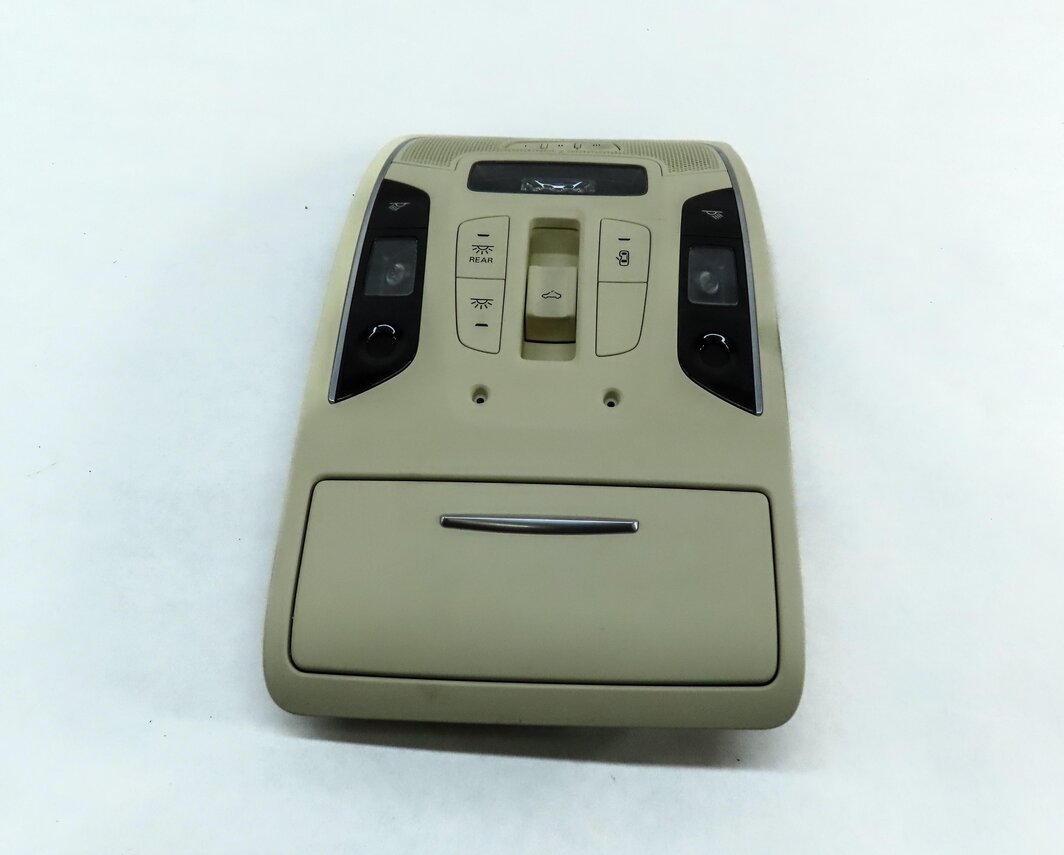 Thumbnail 3: 2015 AUDI A6 (C7) FRONT ROOF MAP READING DOME LIGHT (BEIGE) 4G0947134G