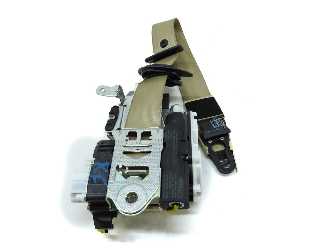 Thumbnail 3: 2012-2017 AUDI A6 S6 (C7) RIGHT FRONT PASSENGER SEATBELT RETRACTOR (BEIGE)