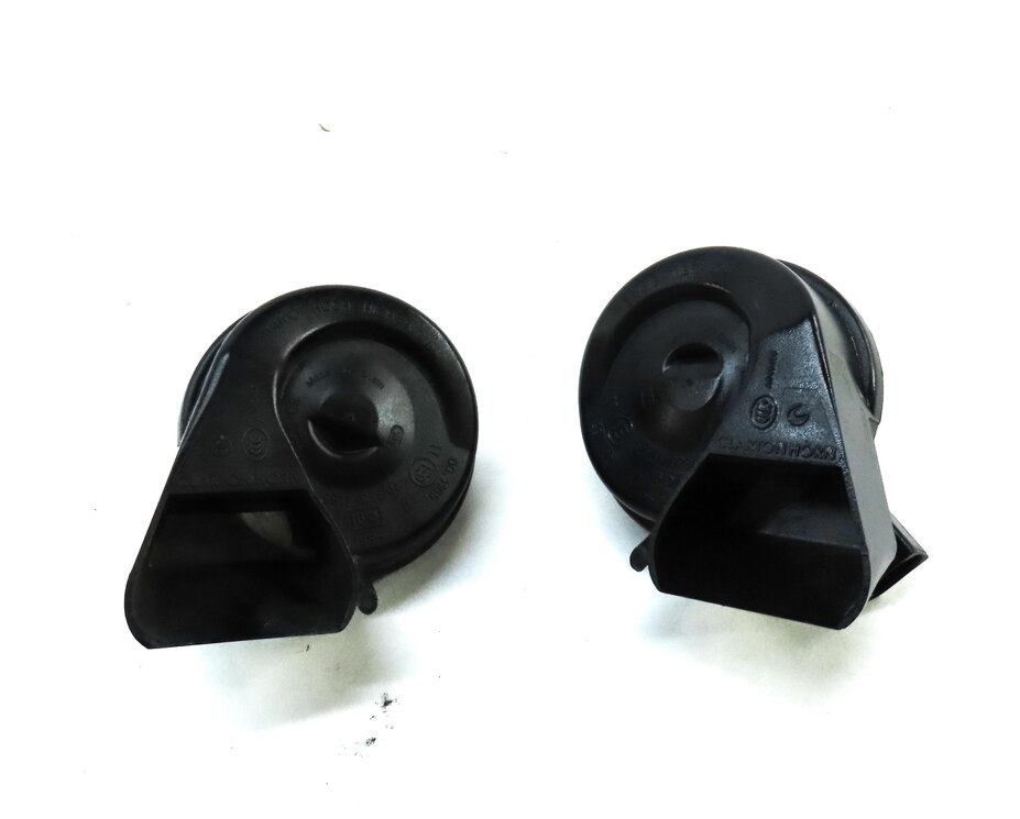 Thumbnail 2: 2012-2020 AUDI A6 S6 A7 S7 RS7 A8 S8 (C7 D4) HIGH & LOW TONE SAFETY HORN SET-2