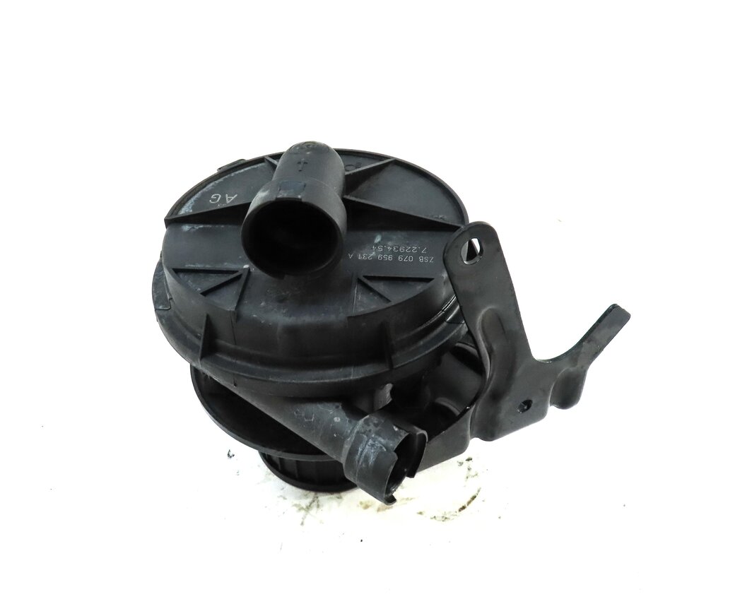 Thumbnail 4: 2015 AUDI A6 (C7) 3.0L SUPER CTUA ENGINE SMOG PUMP 079959231A