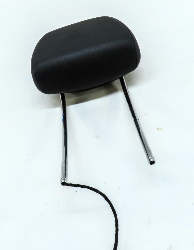 Thumbnail 3: 11-12 MERCEDES C-CLASS (W204) FRONT LEFT OR RIGHT SEAT HEADREST (BLACK LEATHER)