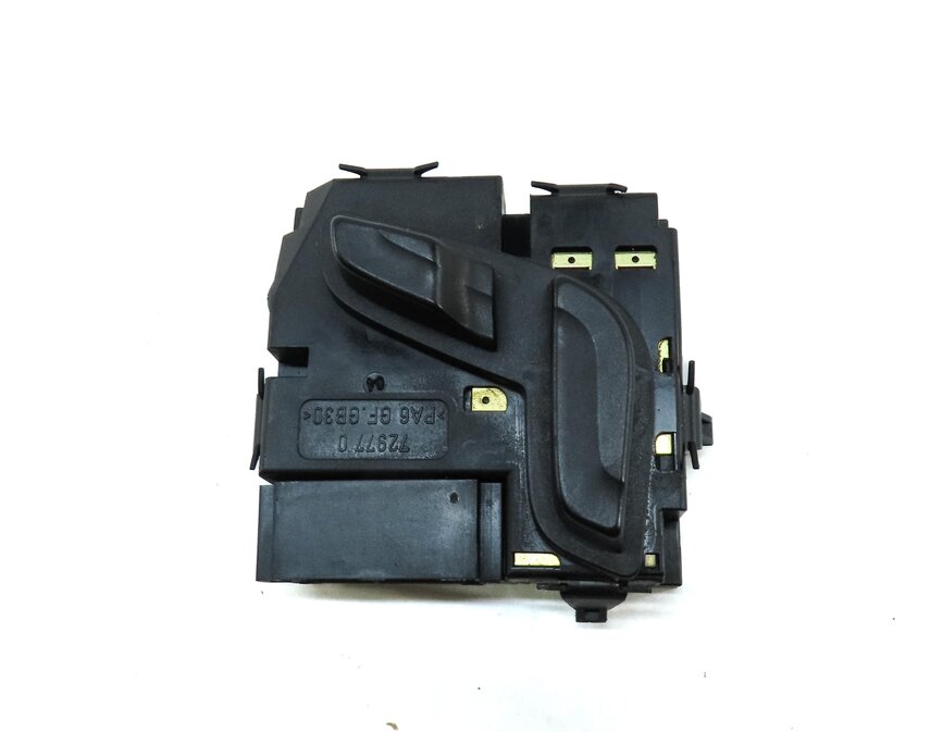 Thumbnail 2: 10-17 MERCEDES C E GLK CLS (W204 W207 W212 W218) LEFT DRIVER SEAT ADJUST SWITCH