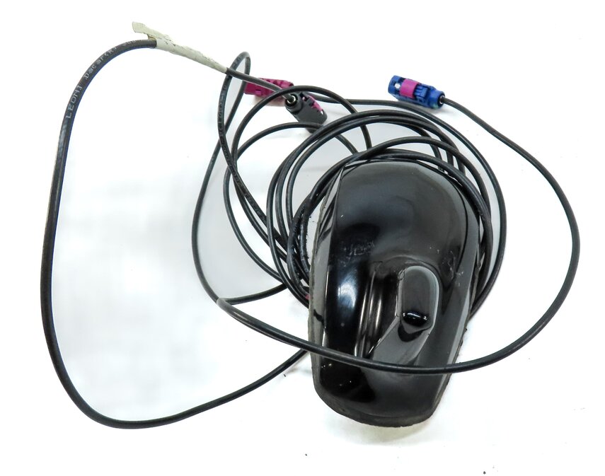Thumbnail 5: 2008-2012 MB C350 C300 C63 C250 (W204) RADIO STEREO SHARK FIN ANTENNA (BLACK)