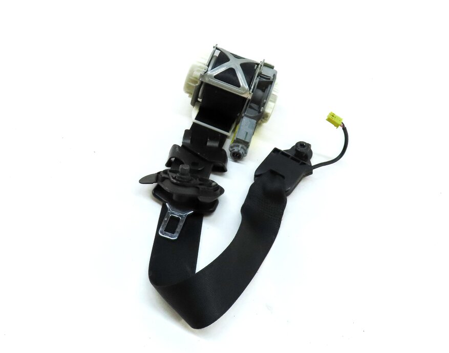 12-14 MERCEDES C-CLASS W204 SEDAN FRONT RIGHT PASSENGER SEATBELT RETRACTOR BLACK