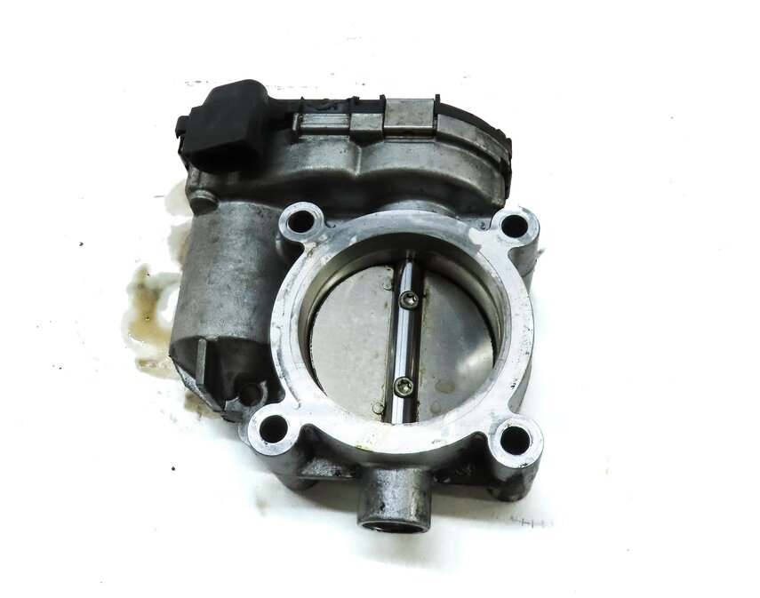 Thumbnail 4: 06-15 MERCEDES B200 C250 SLK250 (R172 W204 W245) 1.8L TURBO ENGINE THROTTLE BODY