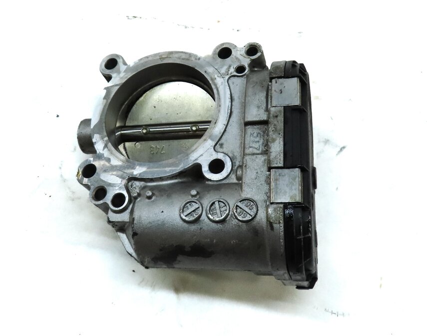 Thumbnail 5: 06-15 MERCEDES B200 C250 SLK250 (R172 W204 W245) 1.8L TURBO ENGINE THROTTLE BODY