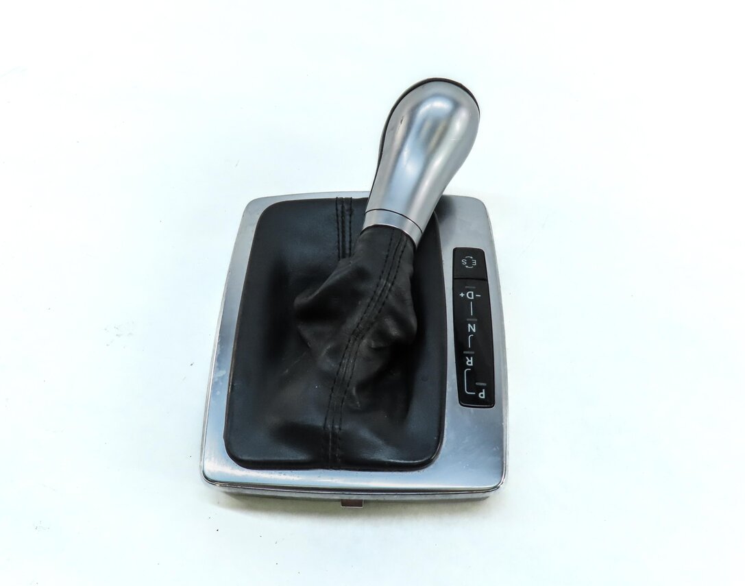 Thumbnail 5: 2012 MERCEDES C-CLASS (W204) AUTO AUTOMATIC SHIFTER SHIFT KNOB w/ TRIM & BOOT