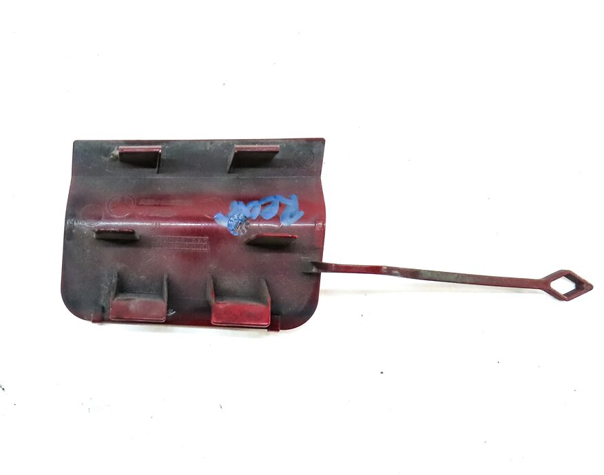 Thumbnail 5: 2012 MERCEDES C-CLASS (W204) REAR TOW HOOK COVER TRIM (FIRE OPAL RED 590U)