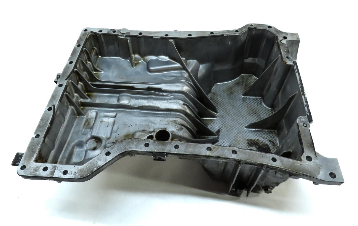 Thumbnail 7: 2012-2015 MERCEDES BENZ C250 SLK250 (W204 R172) 1.8L M271 TURBO ENGINE OIL PAN