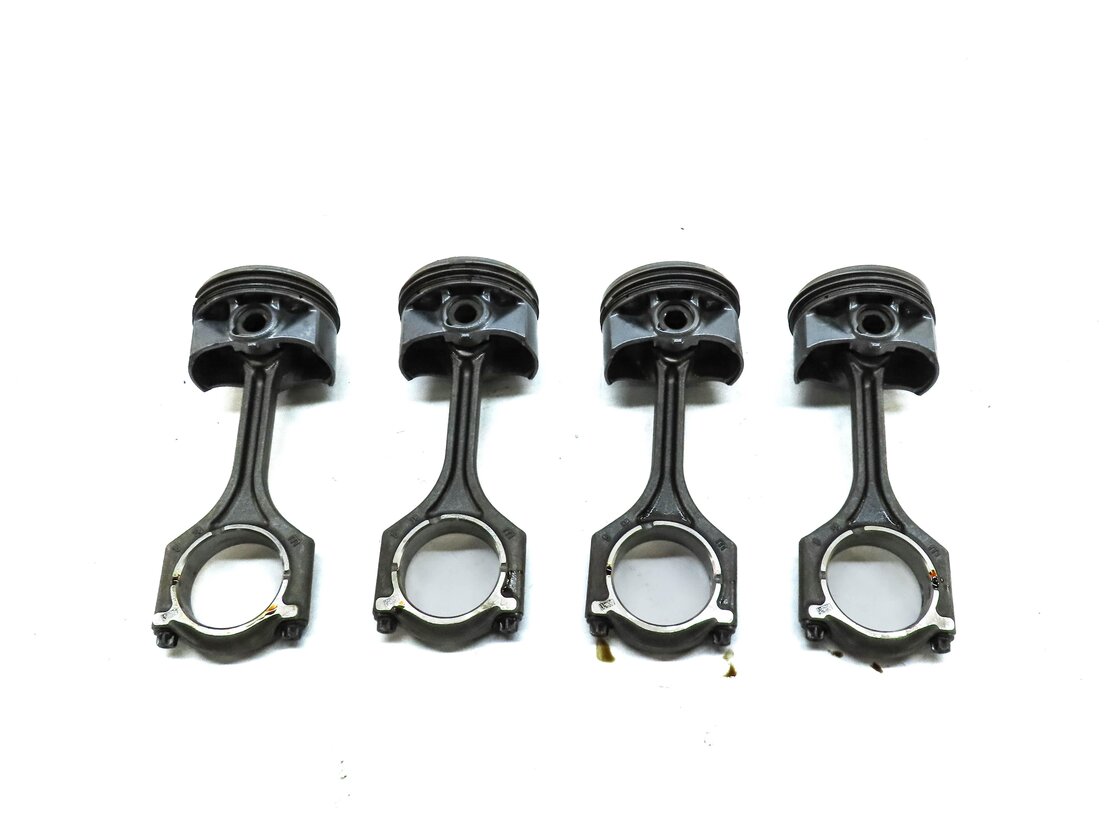 Thumbnail 5: 2013 LAND RANGE ROVER EVOQUE L538 2.0L TURBO ENGINE PISTON & CONNECTING ROD SET4