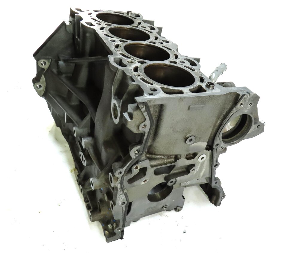 Thumbnail 4: 12-17 LAND ROVER LR2 DISCOVERY SPT EVOQUE (L538 L550) 2.0L TURBO CYLINDER BLOCK