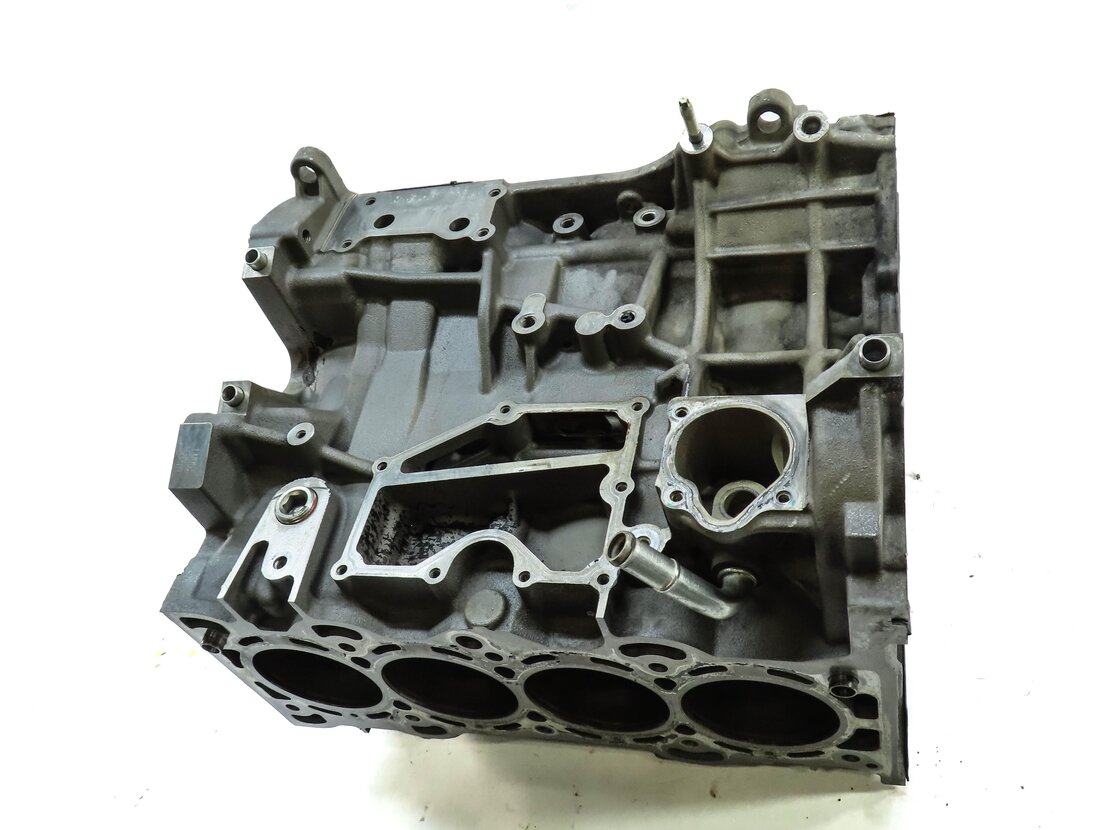 Thumbnail 7: 12-17 LAND ROVER LR2 DISCOVERY SPT EVOQUE (L538 L550) 2.0L TURBO CYLINDER BLOCK