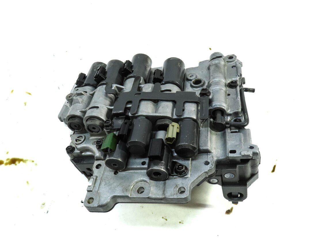 Thumbnail 4: 2012-2015 LAND ROVER LR2 RANGE ROVER EVOQUE (L538) AUTO TRANSMISSION VALVE BODY