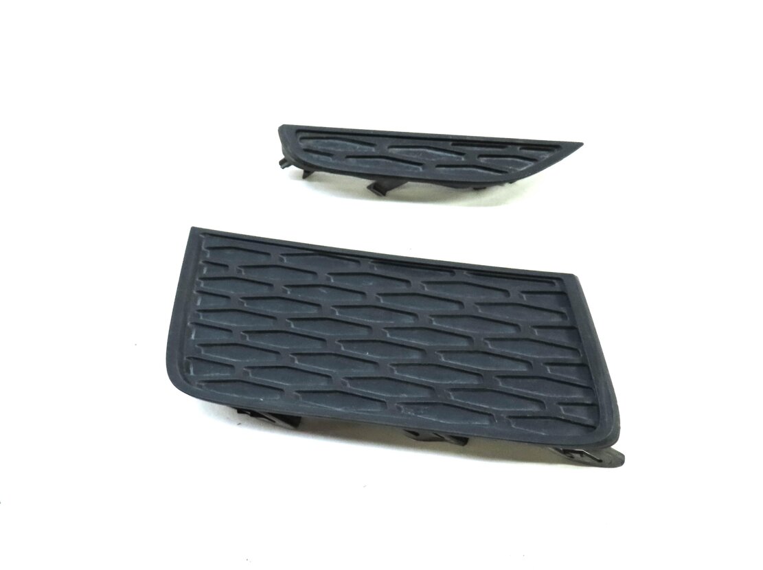 Thumbnail 3: 2013 LAND RANGE ROVER EVOQUE L538 FRONT RIGHT PASSENGER BUMPER FOGLIGHT TRIM SET