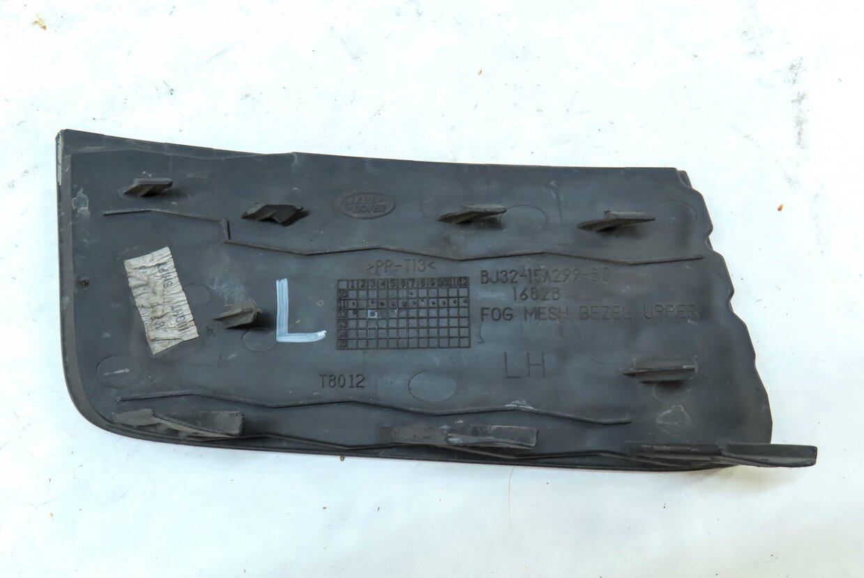 Thumbnail 5: 2013 LAND RANGE ROVER EVOQUE (L538) FRONT LEFT DRIVER BUMPER FOGLIGHT TRIM SET 2