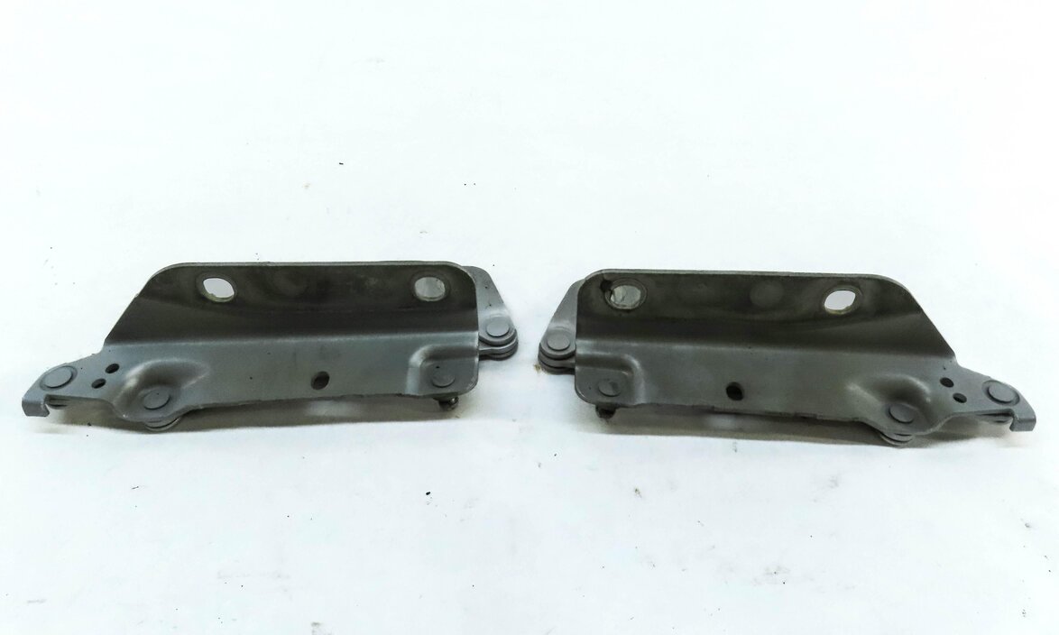 Thumbnail 4: 08-19 LAND ROVER LR2 RANGE ROVER EVOQUE L538 FRONT HOOD HINGE SET (INDUS SILVER)