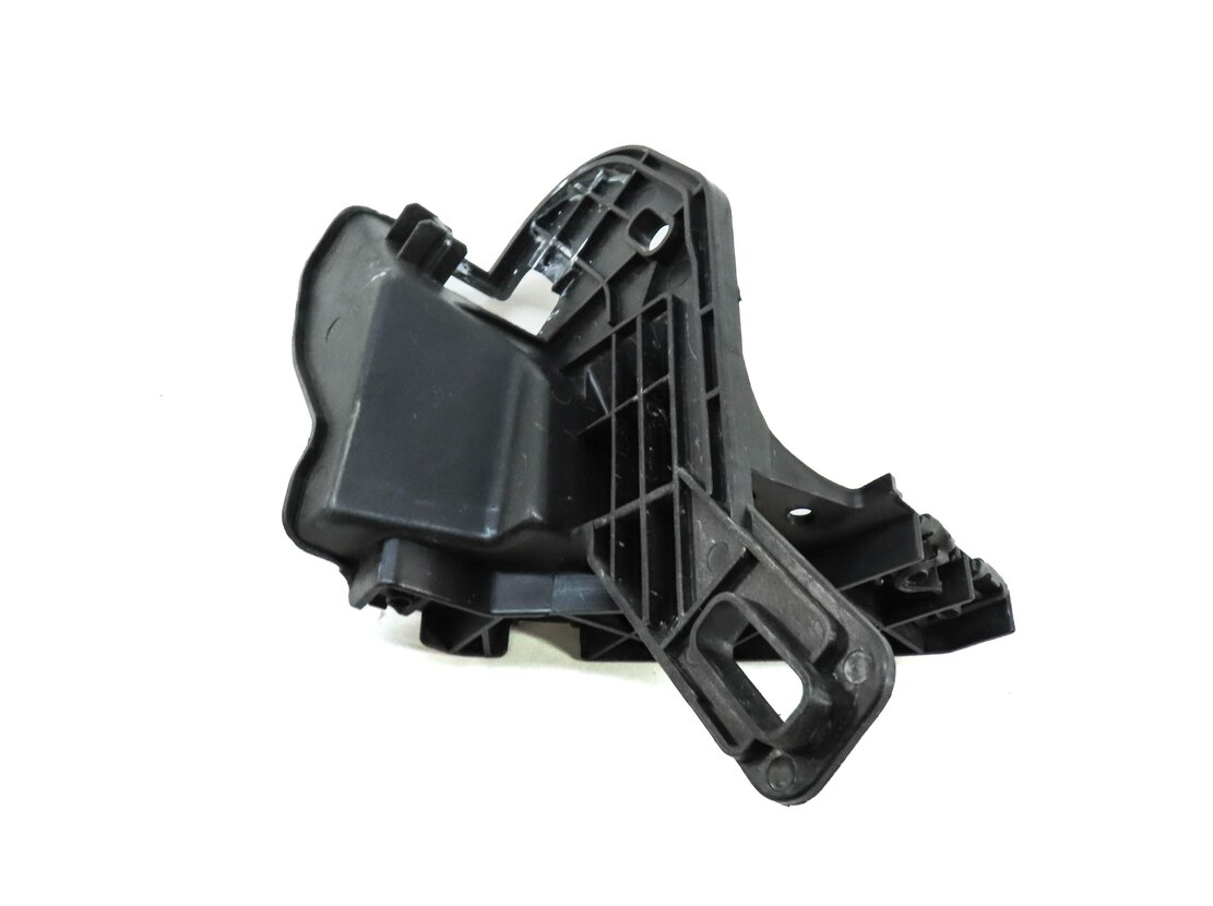 Thumbnail 7: 2013 LAND RANGE ROVER EVOQUE (L538) FRONT LEFT DRIVER FENDER MOUNT BRACKET