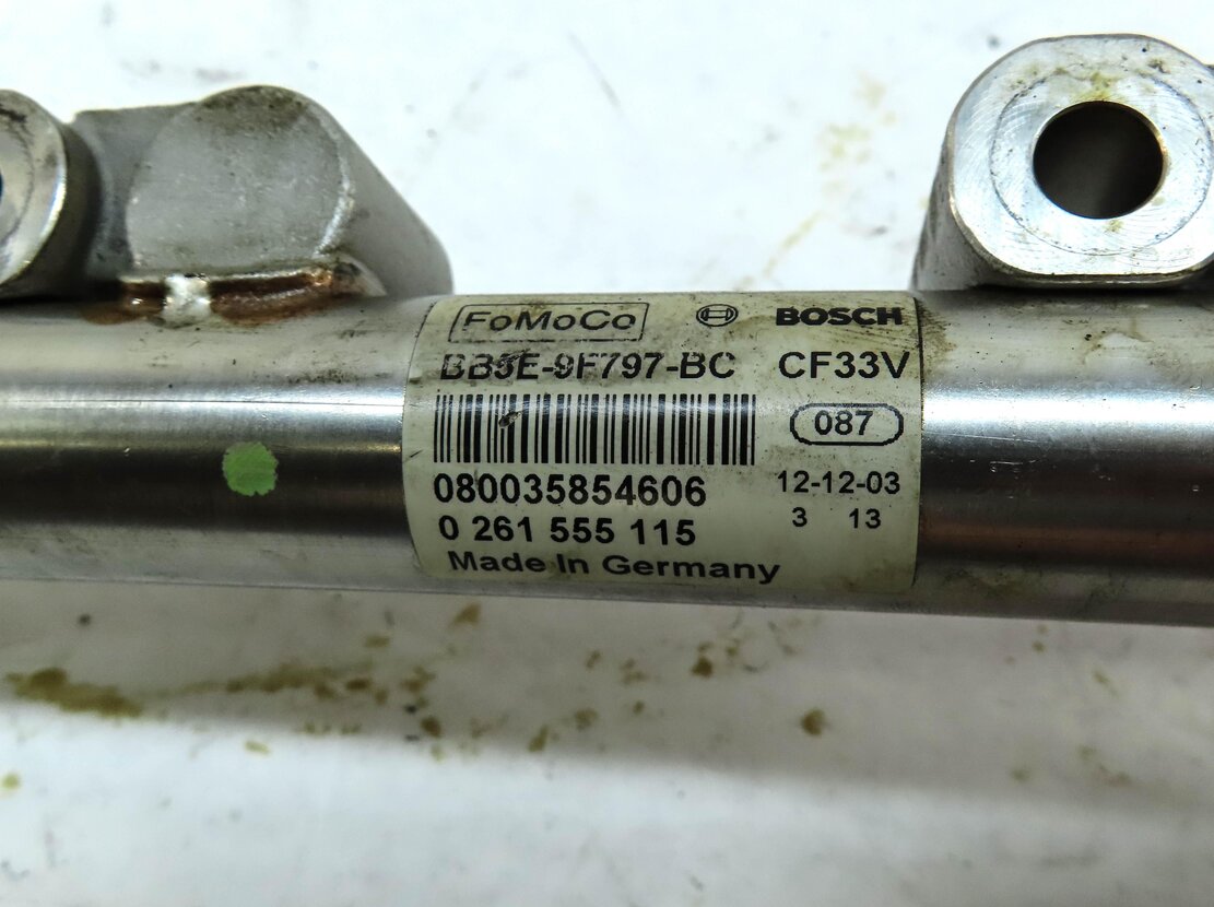 Thumbnail 6: 2013 LAND RANGE ROVER EVOQUE (L538) 2.0L TURBO ENGINE FUEL RAIL w/ LINE