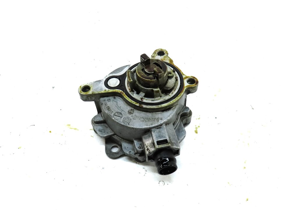Thumbnail 2: 12-17 JAGUAR XE XF / RANGE ROVER EVOQUE DISCOVERY LR2 - 2.0L BRAKE VACUUM PUMP