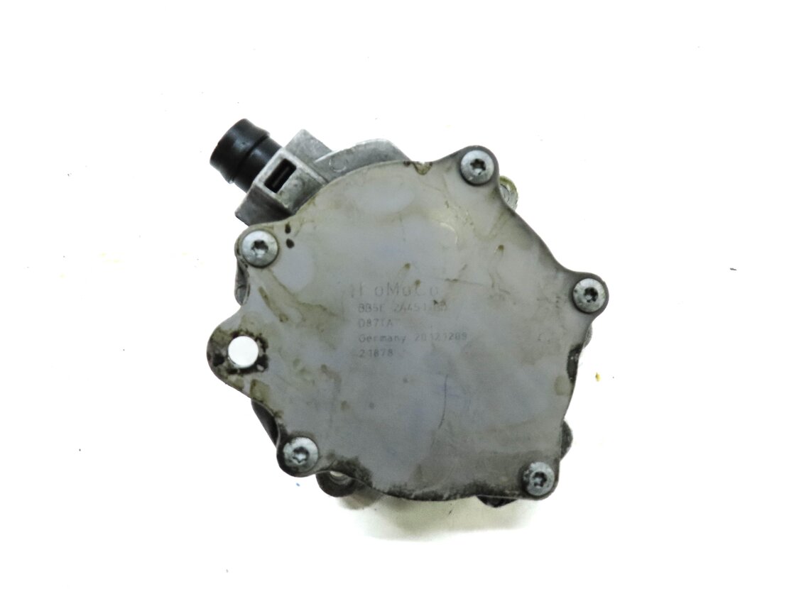 Thumbnail 4: 12-17 JAGUAR XE XF / RANGE ROVER EVOQUE DISCOVERY LR2 - 2.0L BRAKE VACUUM PUMP