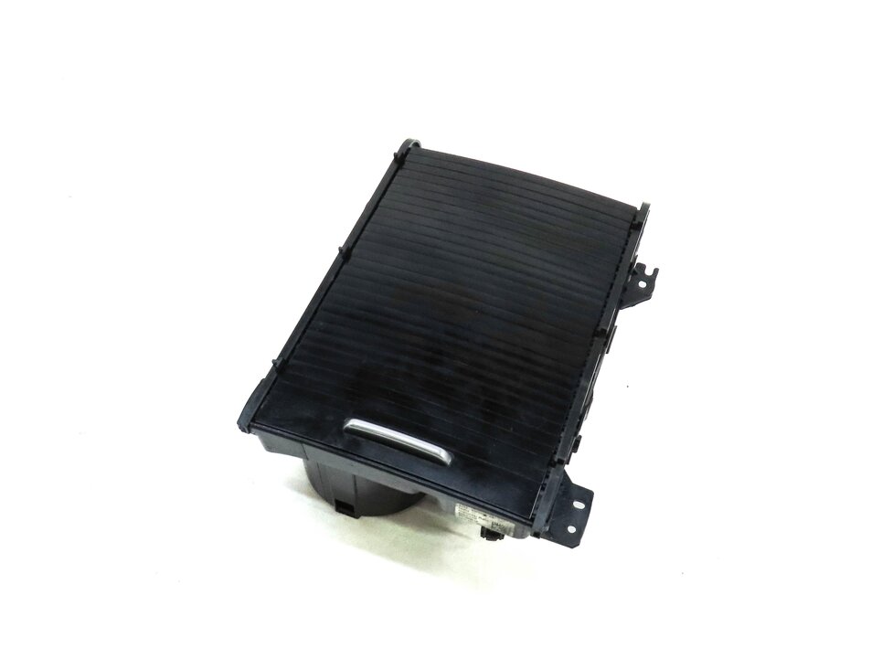 2013 LAND RANGE ROVER EVOQUE (L538) FRONT CENTER CONSOLE CUPHOLDER w/ 12v SOCKET