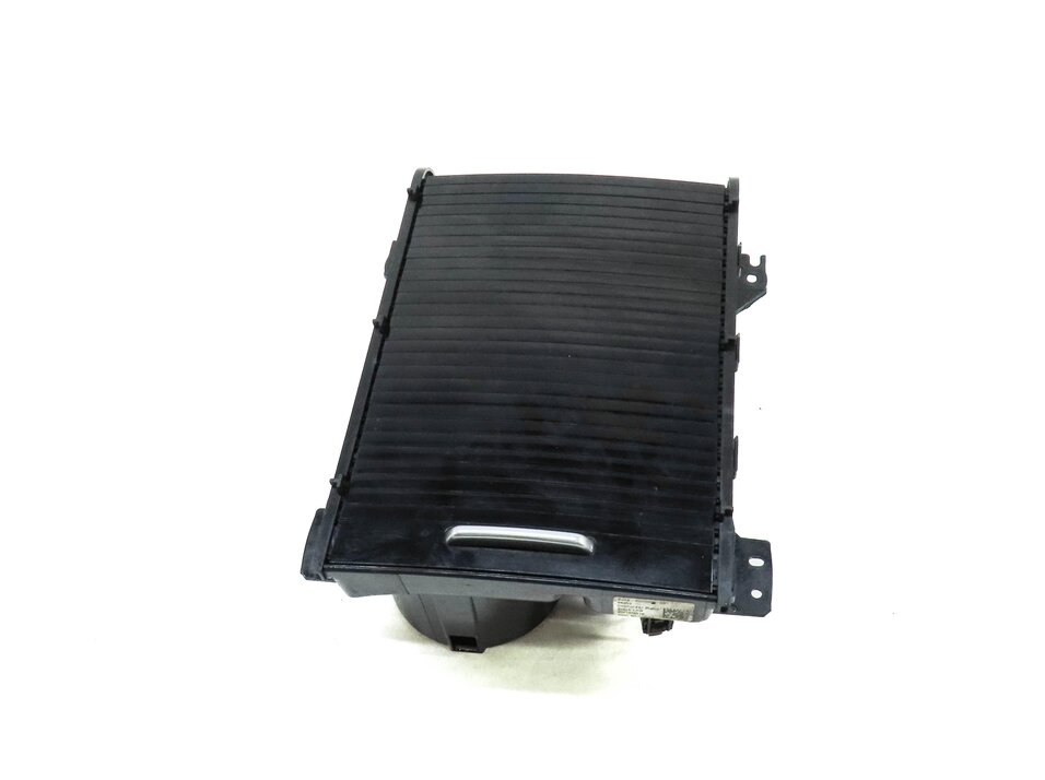 Thumbnail 2: 2013 LAND RANGE ROVER EVOQUE (L538) FRONT CENTER CONSOLE CUPHOLDER w/ 12v SOCKET