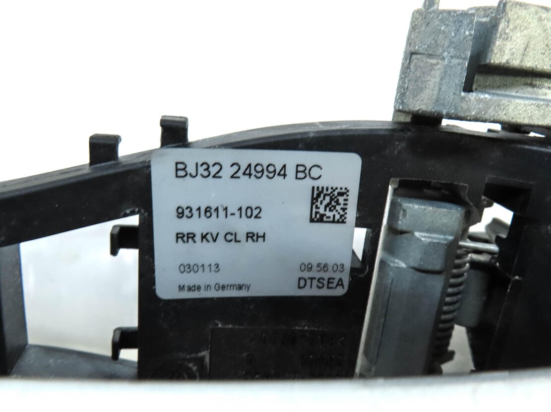Thumbnail 7: 12-17 RANGE ROVER SPORT EVOQUE (L405 L494) RIGHT REAR PASSIVE DOOR HANDLE SILVER