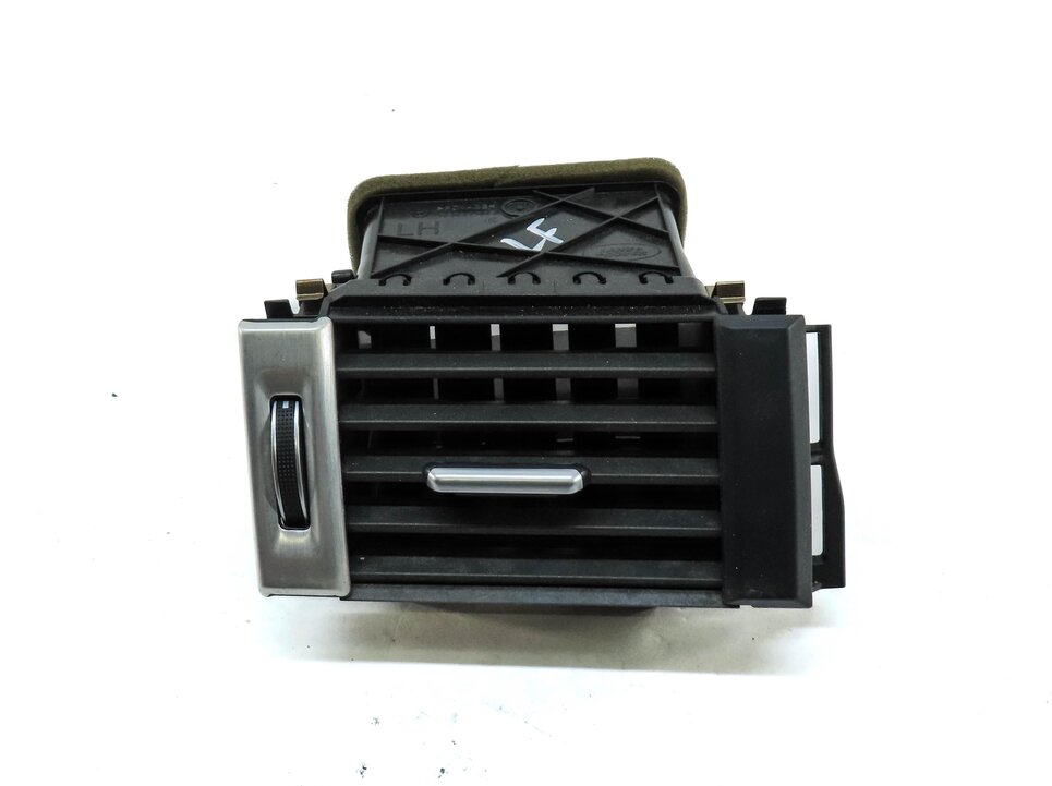Thumbnail 2: 2013 LAND RANGE ROVER EVOQUE (L538) FRONT LEFT OUTER DASH A/C HEATER AIR VENT