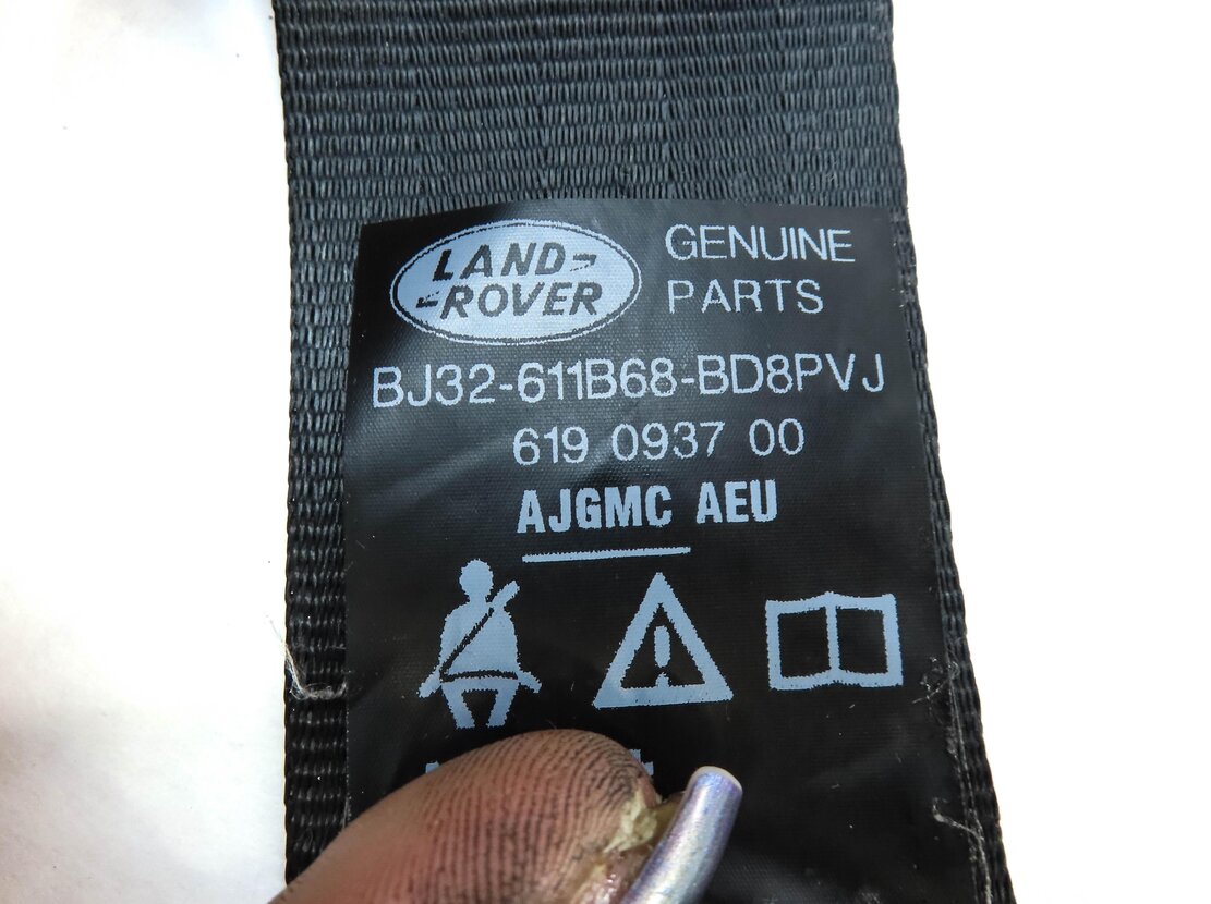 Thumbnail 5: 2013 LAND RANGE ROVER EVOQUE (L538) REAR RIGHT SEATBELT RETRACTOR (BLACK)