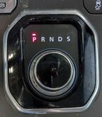Thumbnail 2: 2012-2016 RANGE ROVER EVOQUE (L538) TRANSMISSION SHIFTER GEAR SELECTOR KNOB