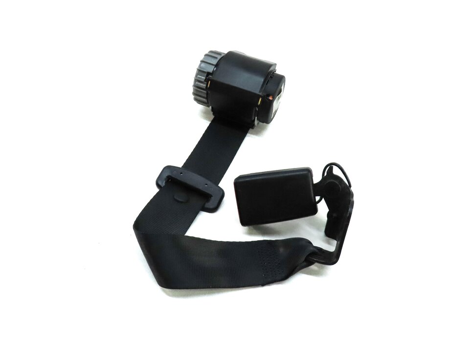 2013 LAND RANGE ROVER EVOQUE L538 REAR CENTER SEATBELT RETRACTOR & BUCKLE BLACK