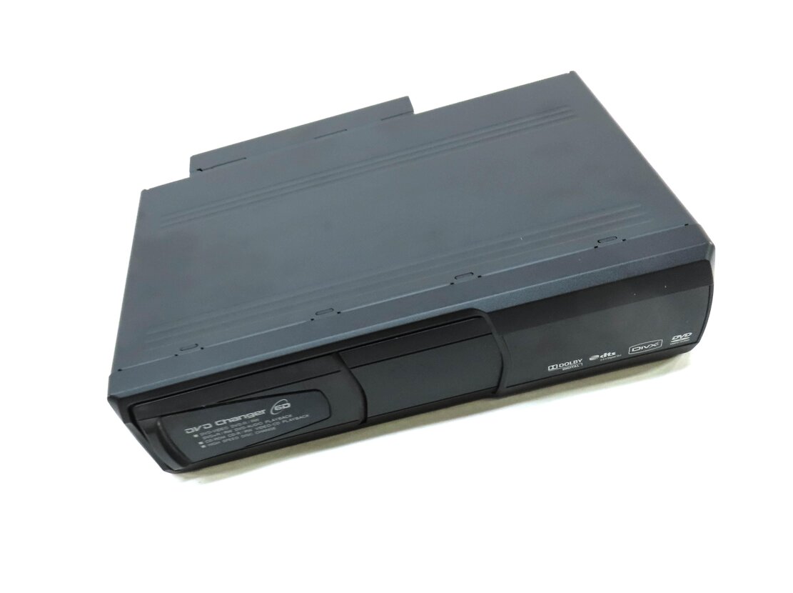 Thumbnail 3: 2013 LAND RANGE ROVER EVOQUE (L538) RADIO STEREO SCREEN 6 DISC CD DVD CHANGER