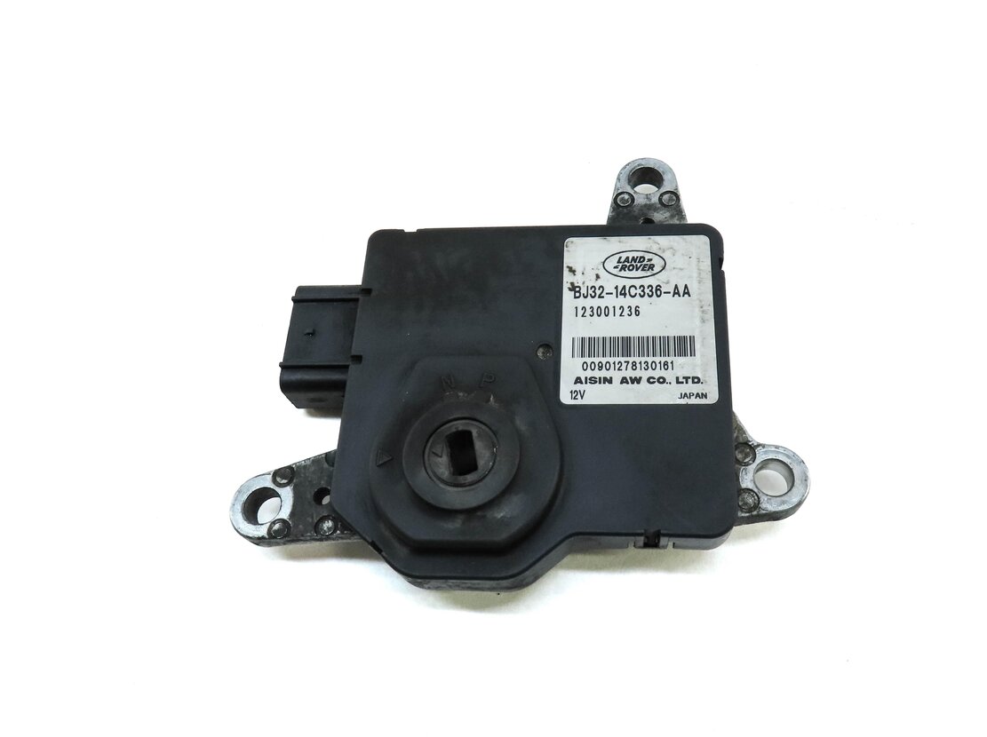 Thumbnail 4: 2012-2015 LAND ROVER LR2 - RANGE ROVER EVOQUE (L538) TRANSMISSION CONTROL MODULE