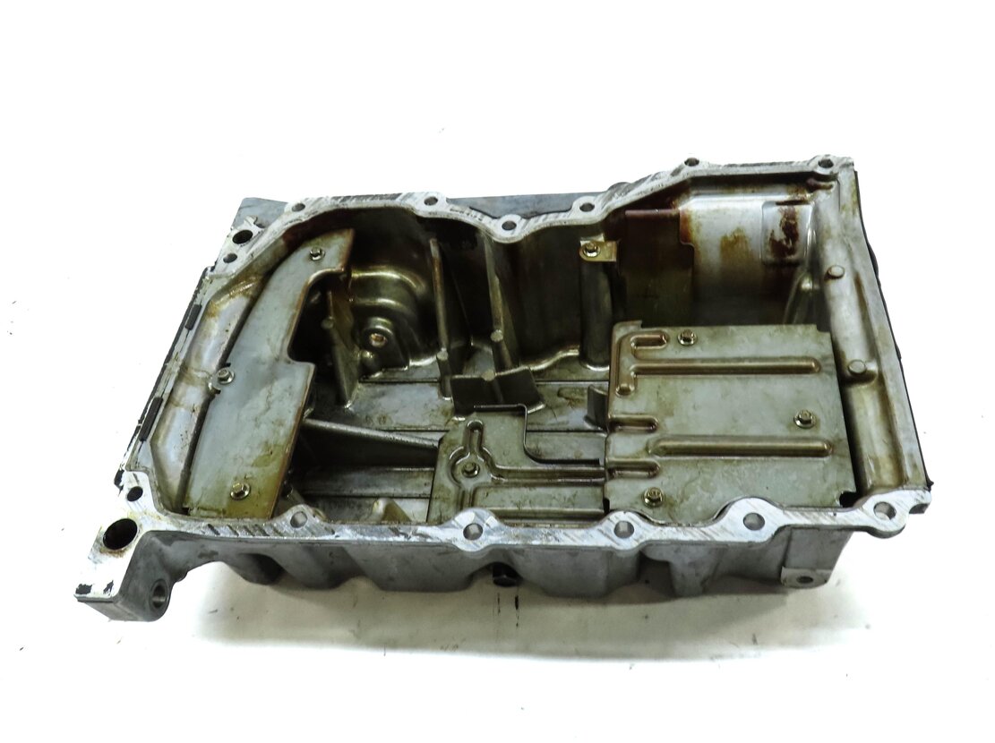 Thumbnail 2: 2012-2017 DISCOVERY SPORT LR2 RANGE ROVER EVOQUE (L538 L550) 2.0L ENGINE OIL PAN