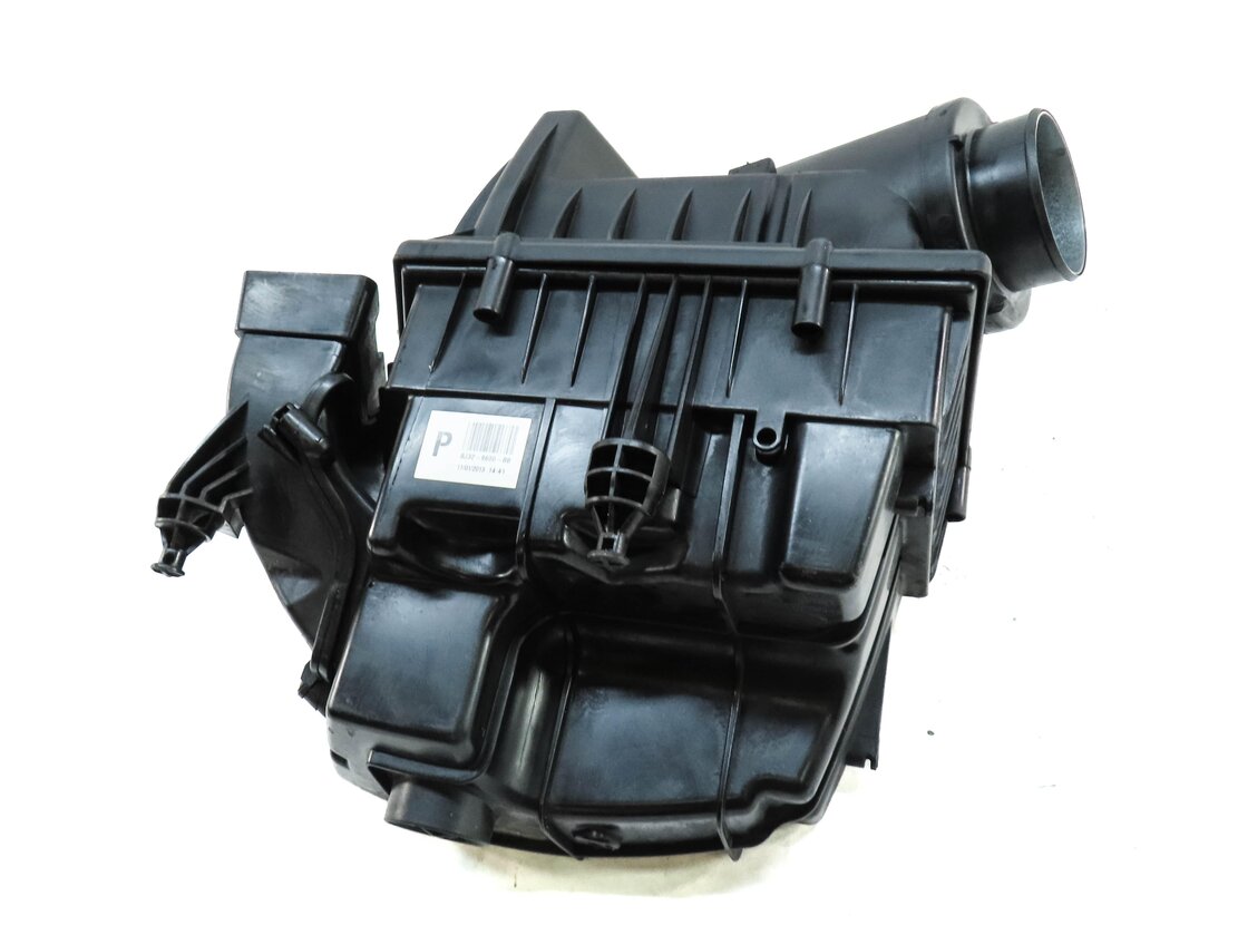 Thumbnail 3: 2012-2013 RANGE ROVER EVOQUE (L538) AIR FILTER BOX AIR CLEANER HOUSING