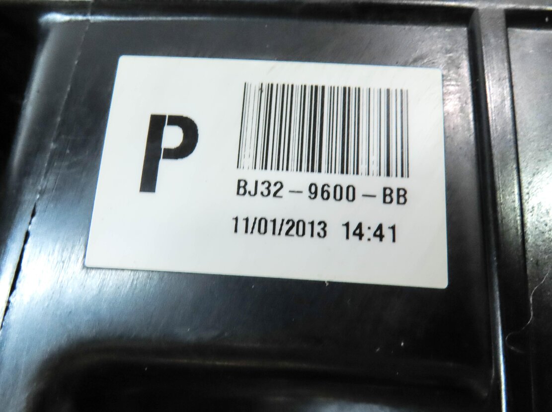 Thumbnail 6: 2012-2013 RANGE ROVER EVOQUE (L538) AIR FILTER BOX AIR CLEANER HOUSING