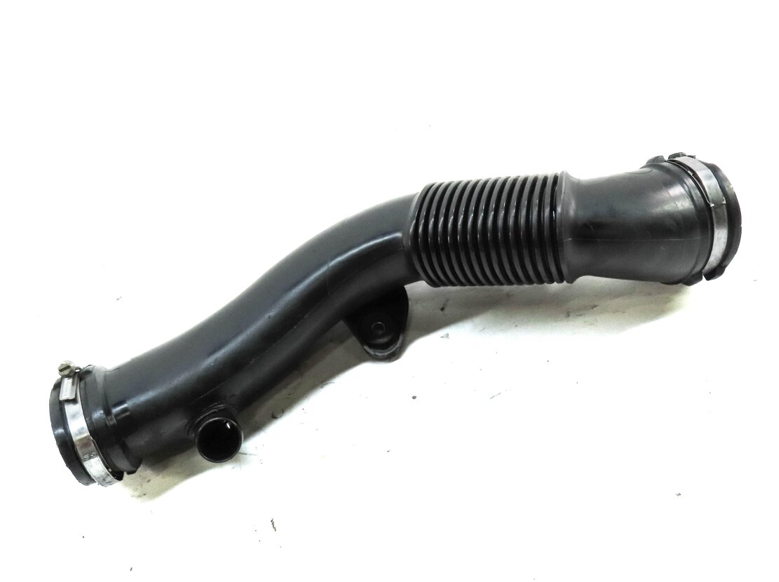 Thumbnail 4: 2013 LAND RANGE ROVER EVOQUE (L538) 2.0L TURBO ENGINE AIR INTAKE DUCT HOSE PIPE
