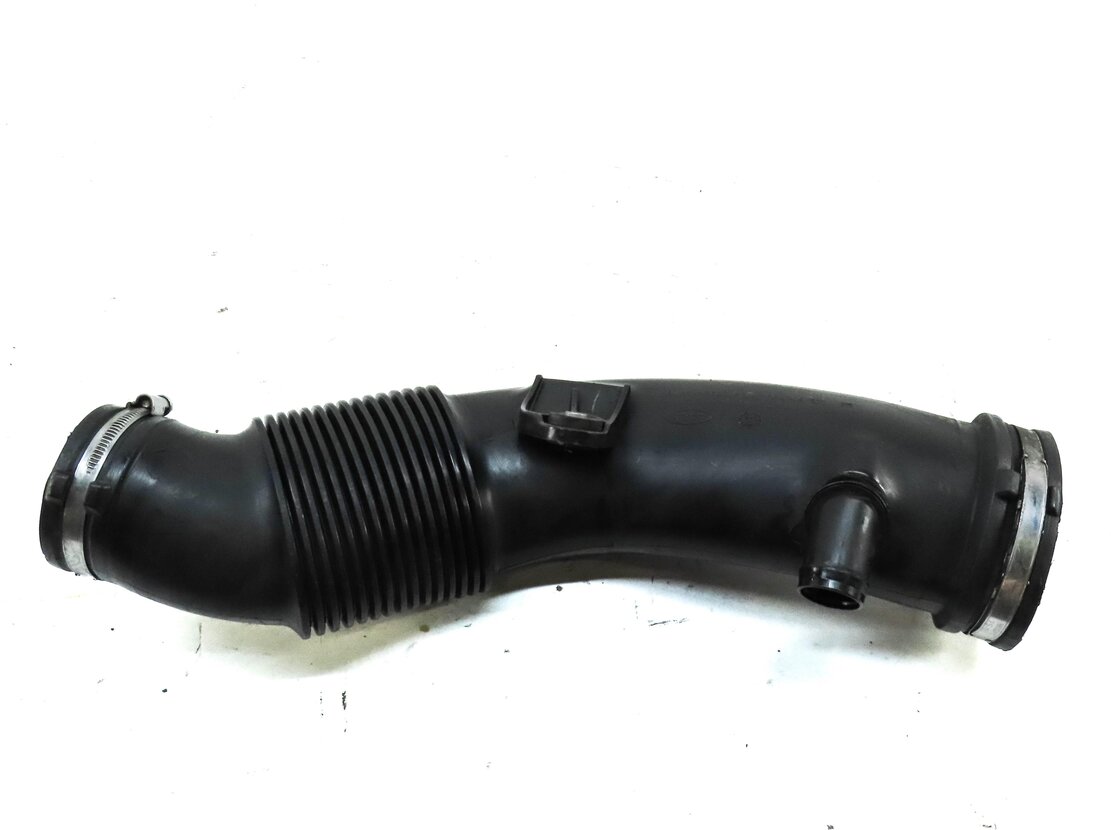 Thumbnail 7: 2013 LAND RANGE ROVER EVOQUE (L538) 2.0L TURBO ENGINE AIR INTAKE DUCT HOSE PIPE