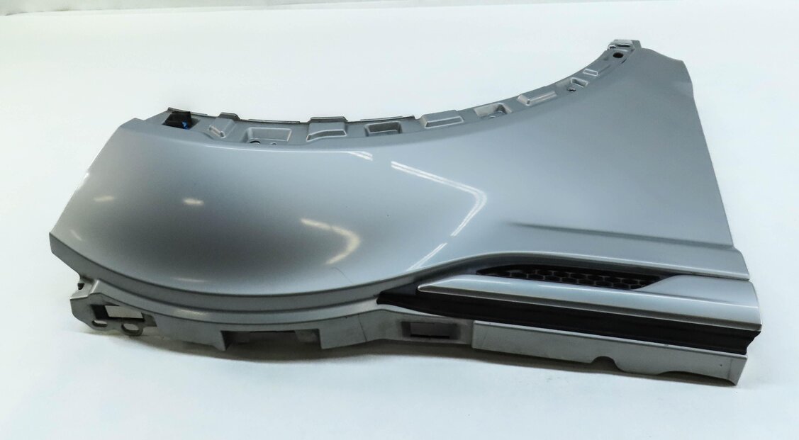 Thumbnail 4: 12-19 RANGE ROVER EVOQUE L538 RIGHT PASSENGER FENDER (FOR w/ AUTO PARK) (SILVER)