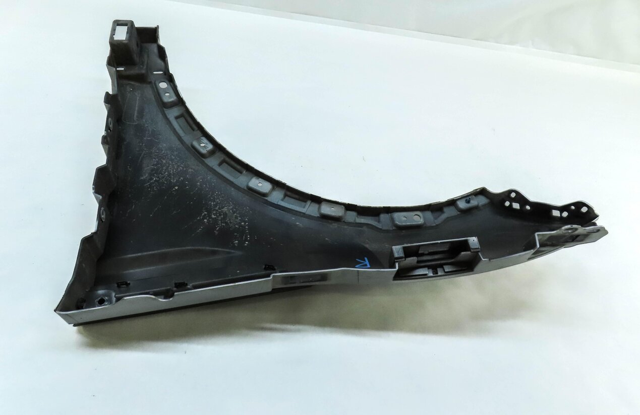 Thumbnail 6: 12-19 RANGE ROVER EVOQUE L538 RIGHT PASSENGER FENDER (FOR w/ AUTO PARK) (SILVER)