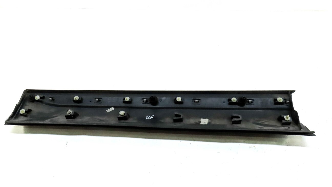 Thumbnail 6: 2013 LAND RANGE ROVER EVOQUE (L538) FRONT RIGHT LOWER DOOR MOULDING TRIM (BLACK)