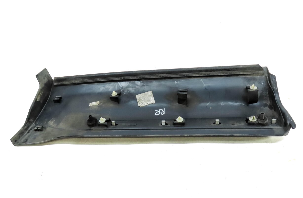 Thumbnail 5: 2013 LAND RANGE ROVER EVOQUE (L538) REAR RIGHT LOWER DOOR TRIM MOULDING (BLACK)