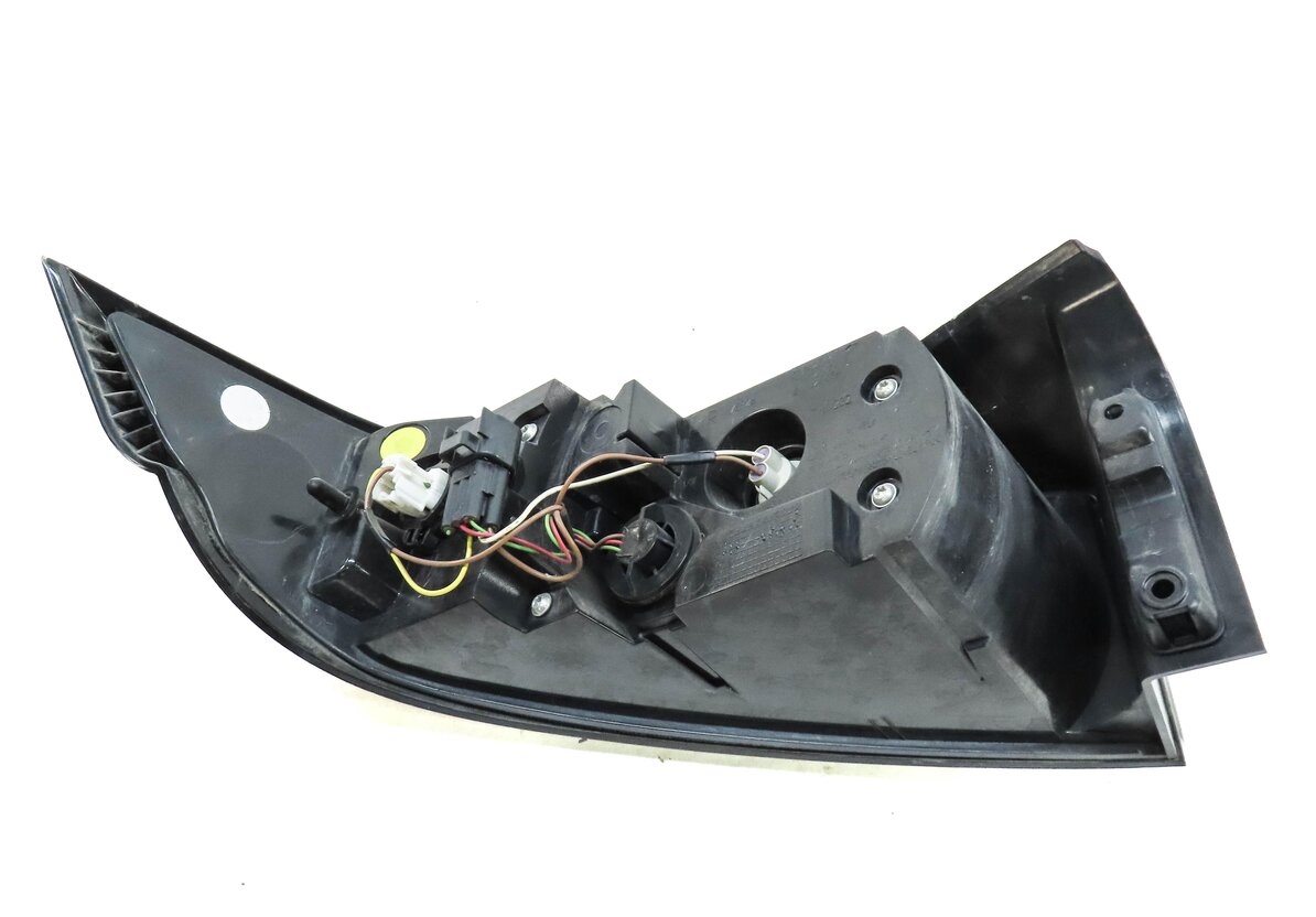 Thumbnail 5: 2012-2015 RANGE ROVER EVOQUE (L538) RIGHT PASSENGER TAILLIGHT BRAKE LIGHT LAMP