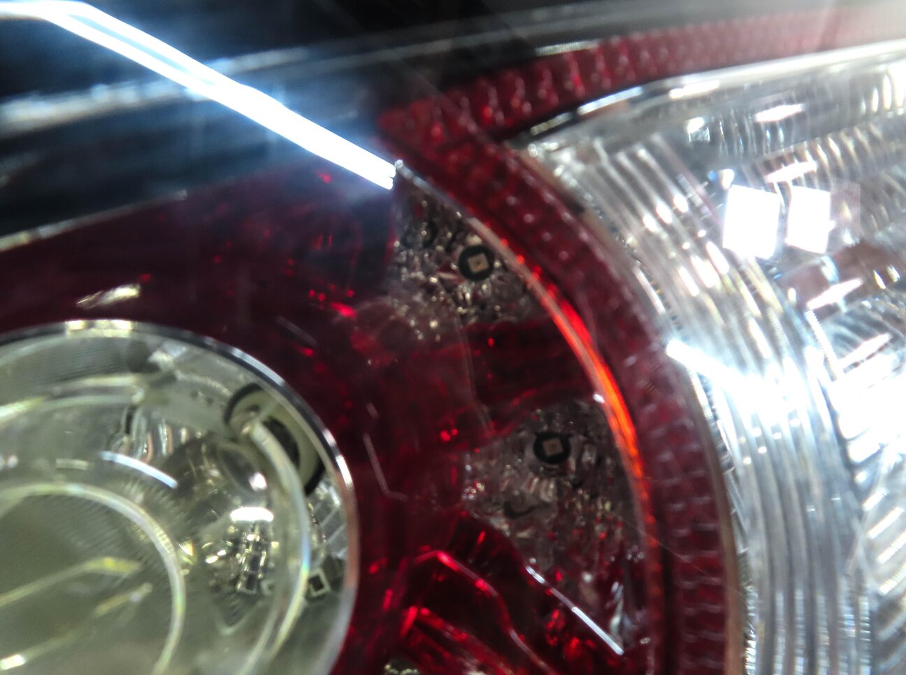 Thumbnail 7: 2012-2015 RANGE ROVER EVOQUE (L538) RIGHT PASSENGER TAILLIGHT BRAKE LIGHT LAMP